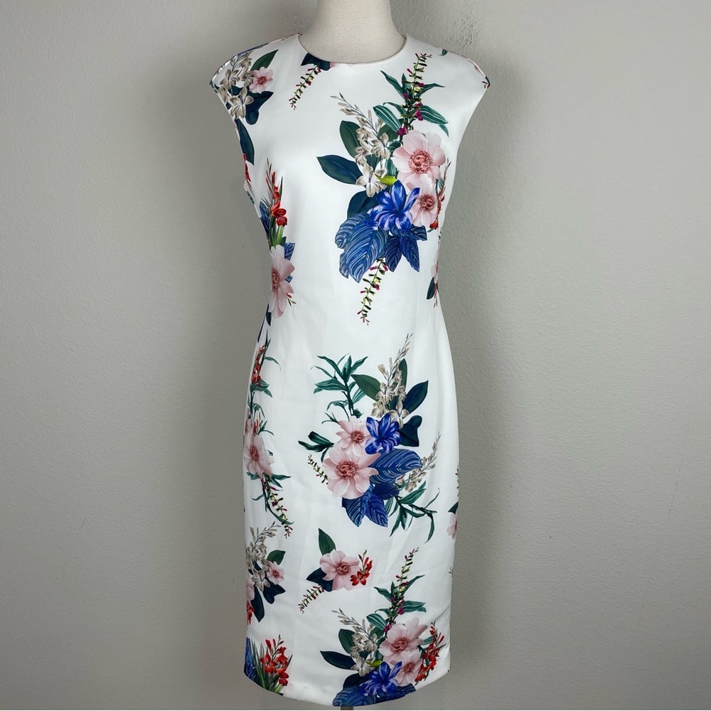 Ted Baker White Floral Sleeveless Sheath Ted size 2 (US 6)